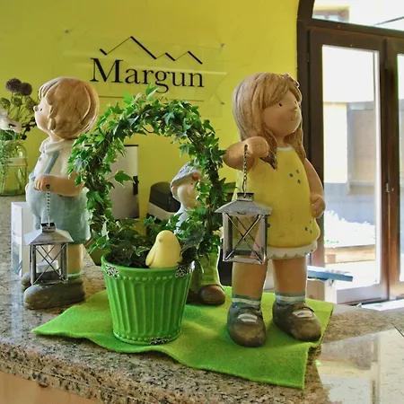 Appartement Residenza Chesa Margun 33-1 By Interhome