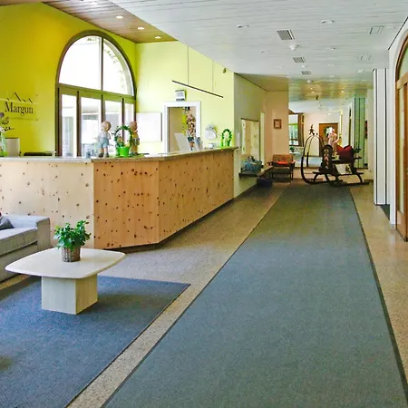 Residenza Chesa Margun 33-1 By Interhome * Surlej