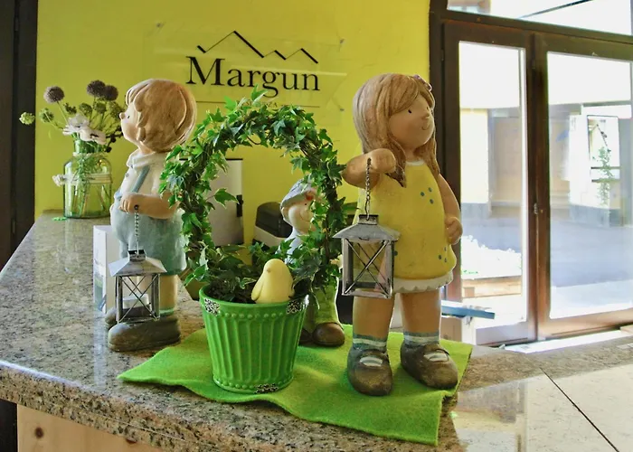 Daire Residenza Chesa Margun 33-1 By Interhome